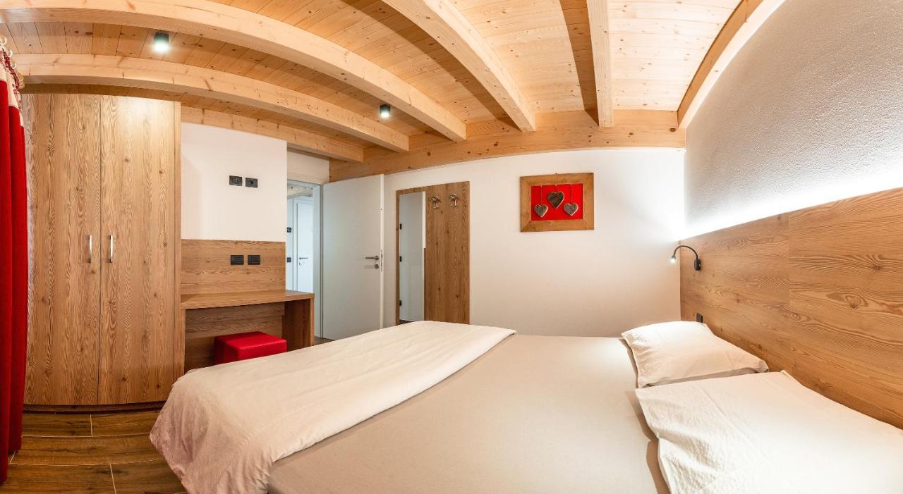 Ciasa Sas Da Le Doudesc Apartment Vigo di Fassa Luaran gambar