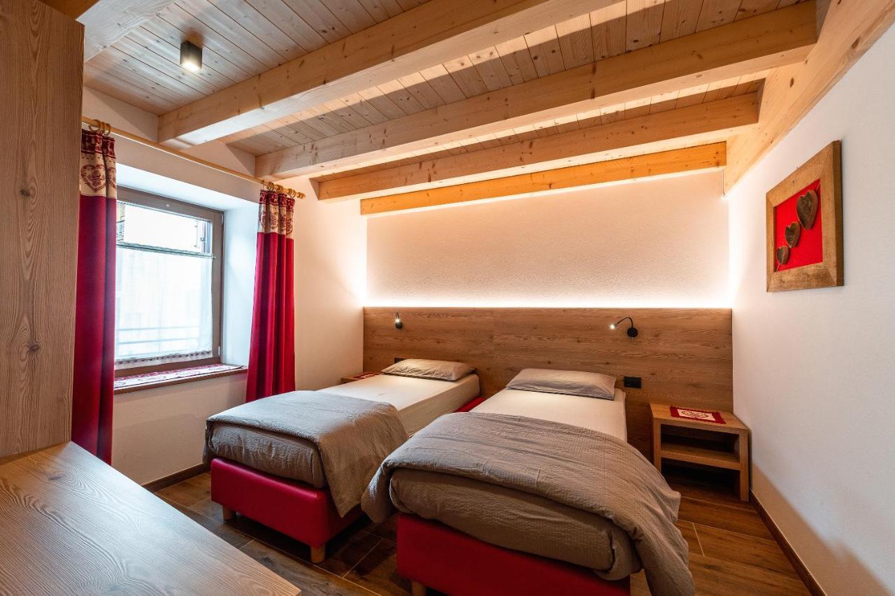 Ciasa Sas Da Le Doudesc Apartment Vigo di Fassa Luaran gambar